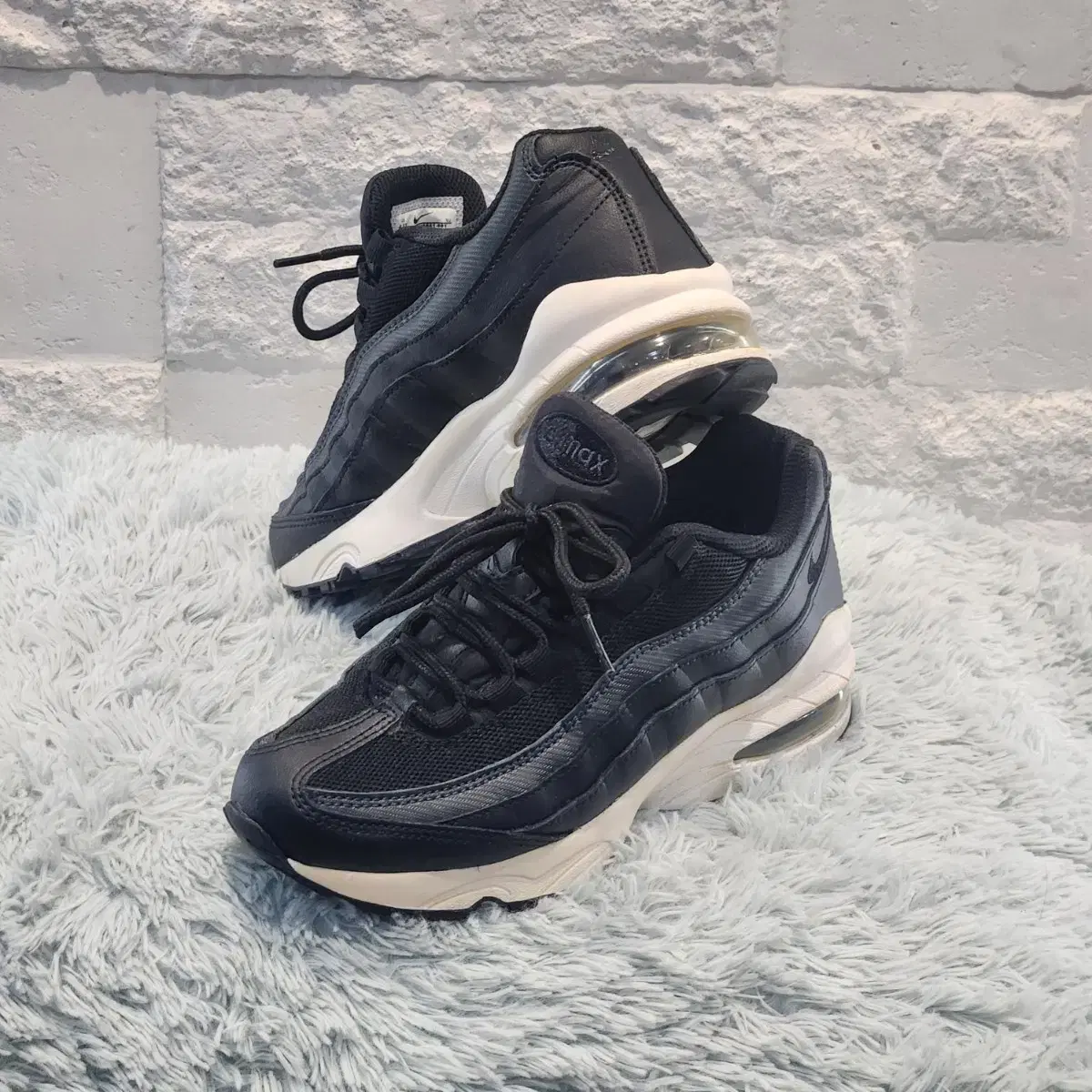 6z-13:Nike Air Max 95(235)