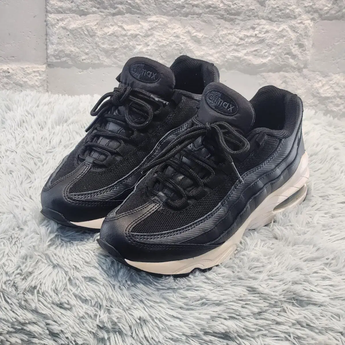 6z-13:Nike Air Max 95(235)