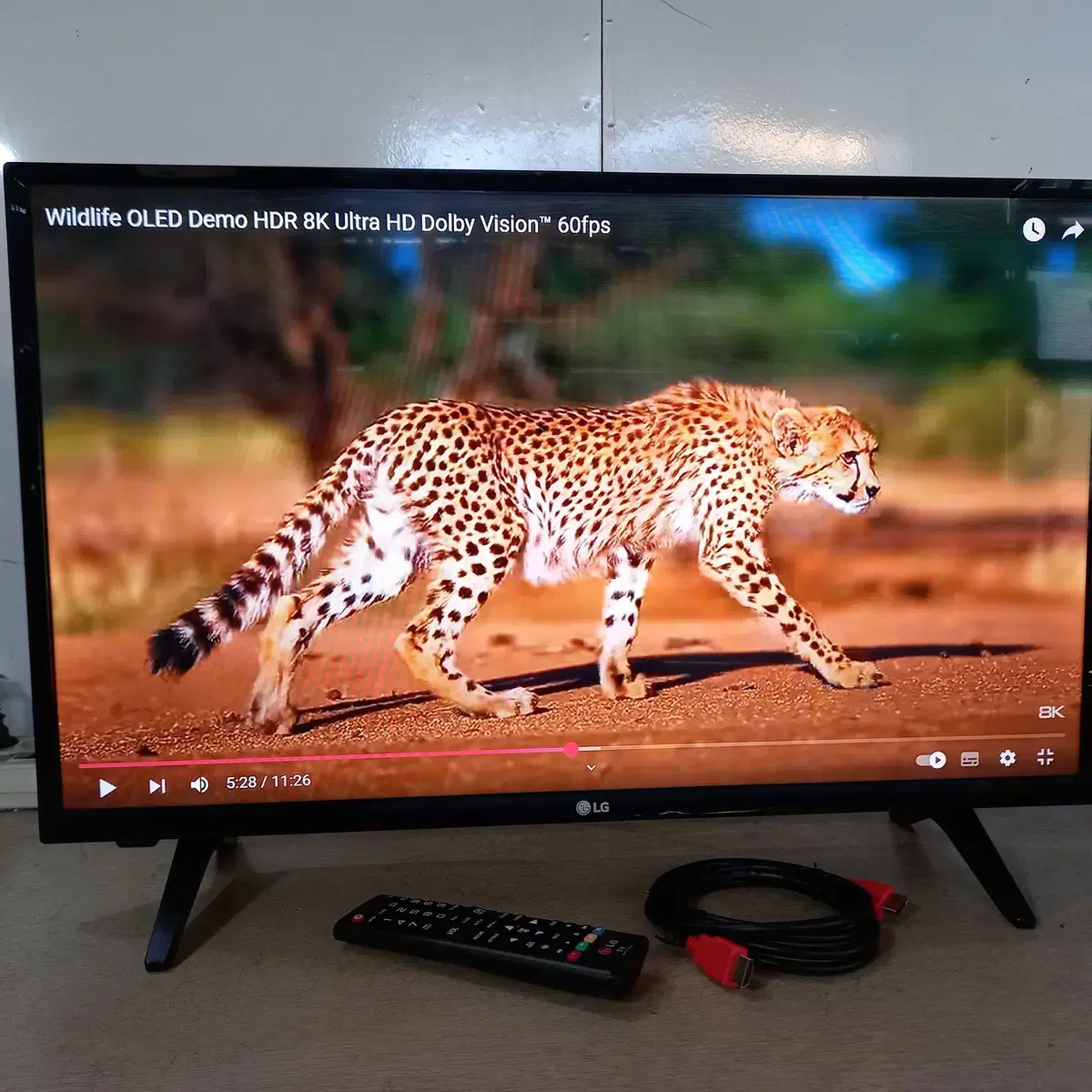 (수원)2018년식 엘지 28인치 LED TV 팝니다/내장스피커/택배가능