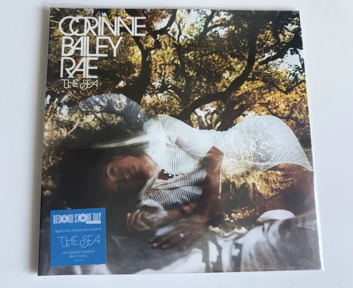 코린베일리래 Corinne Bailey Rae LP