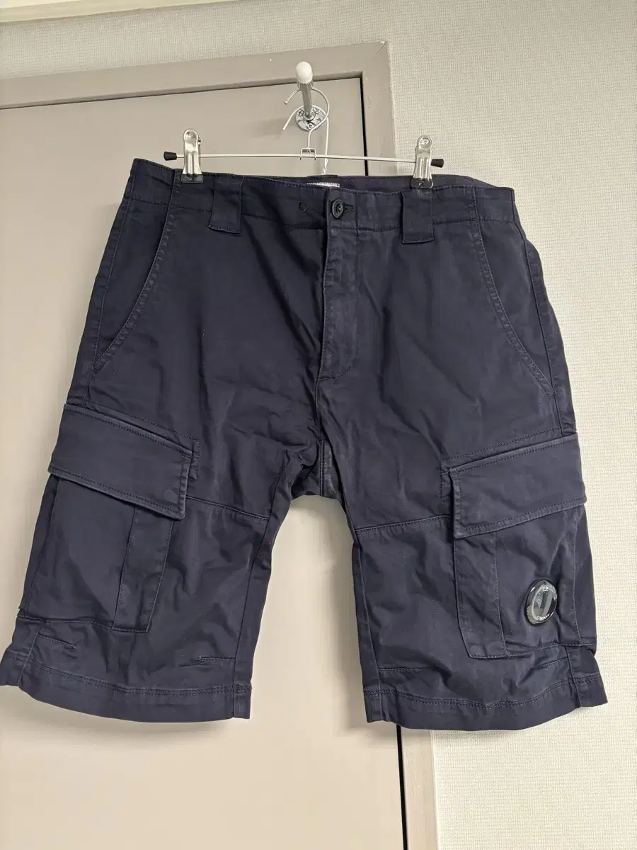 CP.Company Lens Wavern Stretch Satin Cargo Shorts - Navy