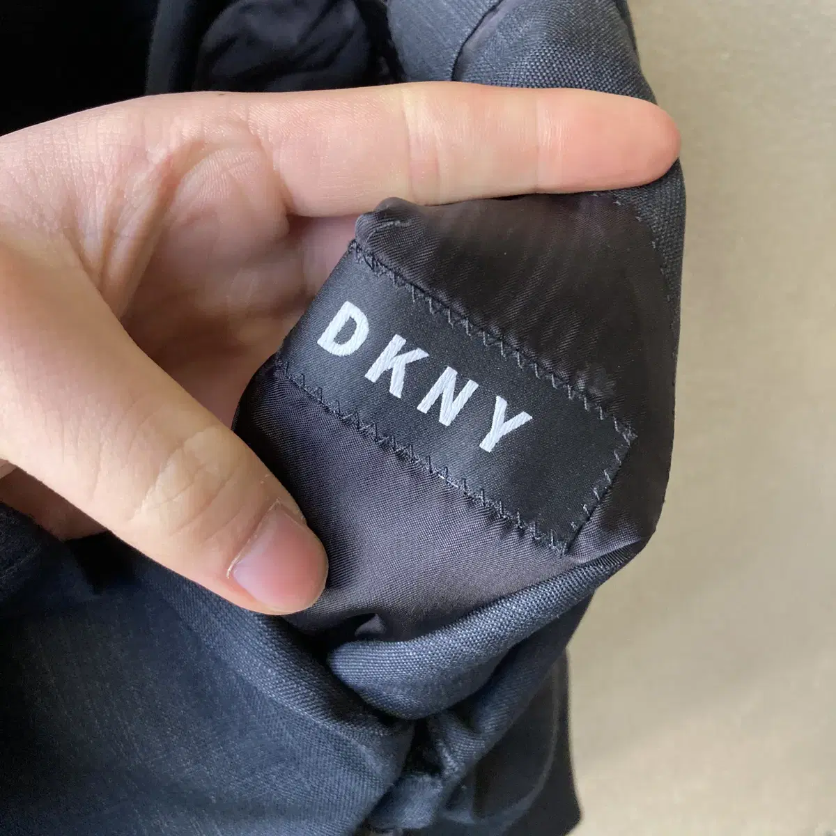 DKNY 2020 울 자켓