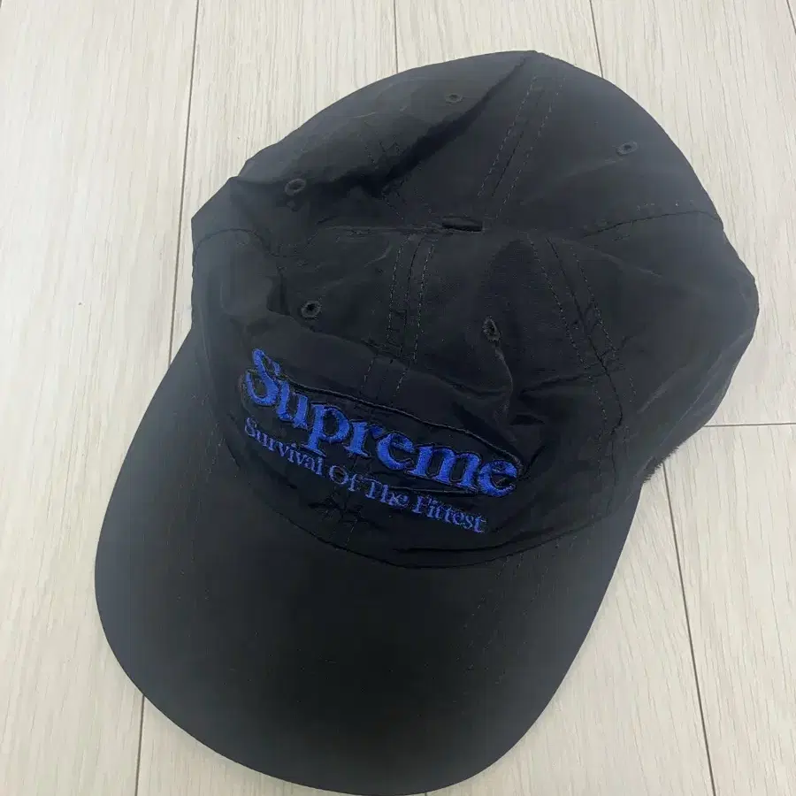 Supreme 슈프림 서바이벌 블랙 6패널 볼캡