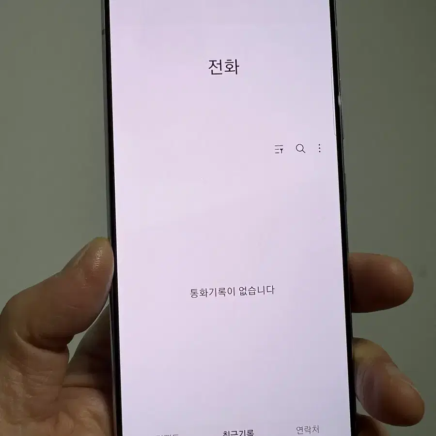 갤럭시 퀀텀 실버 128GB 블랙 판매합니다.