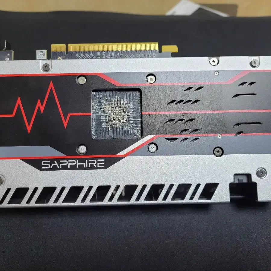 그래픽카드 SAPPHIRE PULSE RX570 4GB