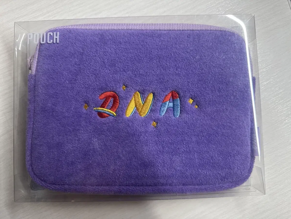 BTS 20R DNA POUCH