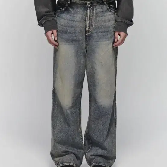 메종미네드 DART BRUSH WIDE DENIM PANTS 48