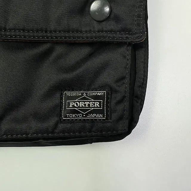 PORTER TANKER SHOULDER BAG 포터 탱커 숄더백