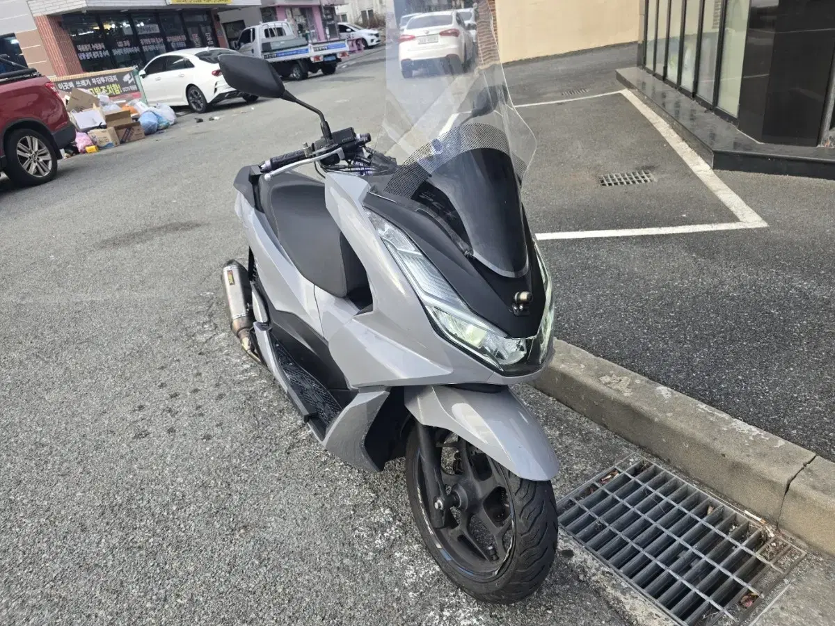 22년 pcx 125ABS 2만1천KM 출퇴근오토바이스쿠터바이크엔맥스