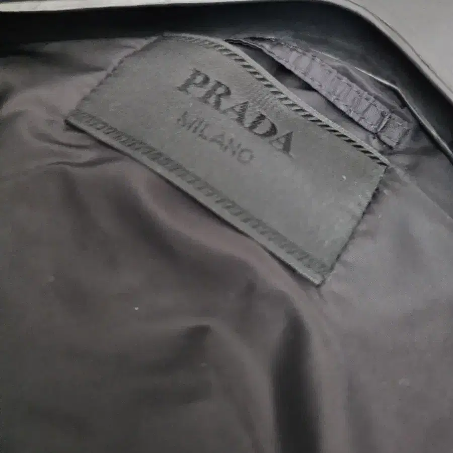 정풍/48) PRADA 프라다 리나일론 바람막이 자켓