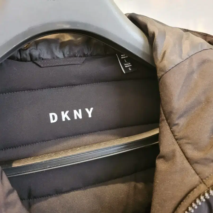 DKNY 남성패딩점퍼(상태최상)