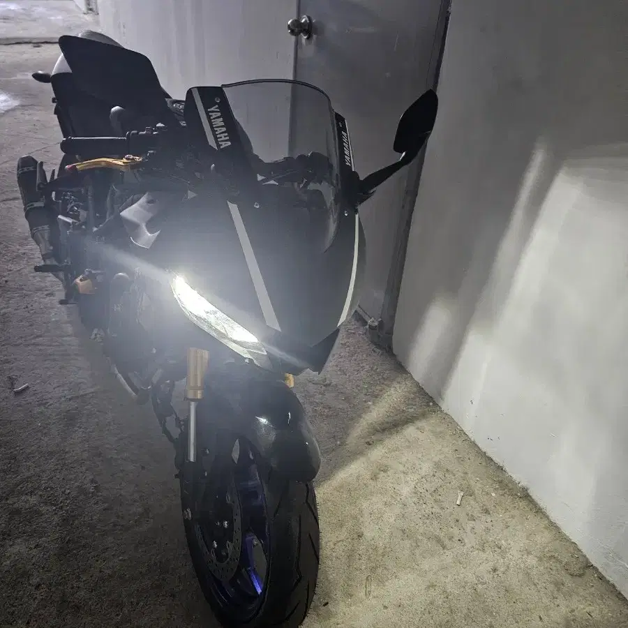 Yzf r3