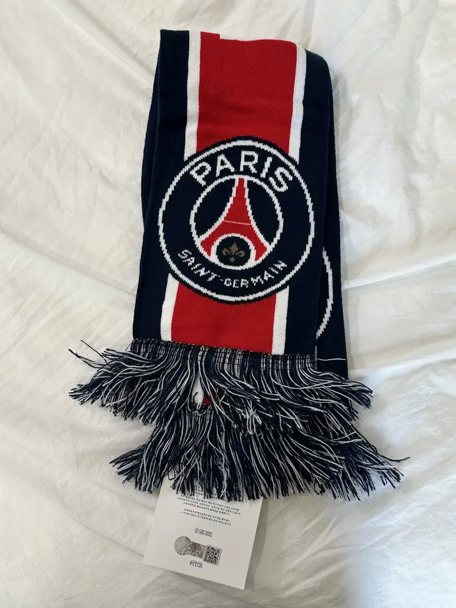 오버더피치 PSG 파리 생제르망 머플러 새상품