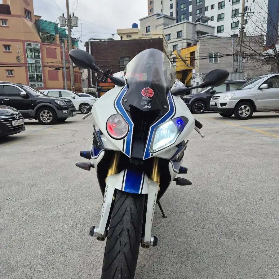 bmw s1000rr 10년식 에로우머플러 구변완료 팝니다