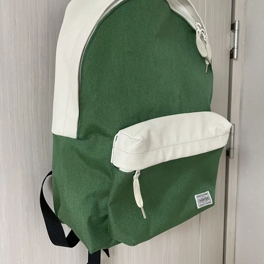 Porter daypack round