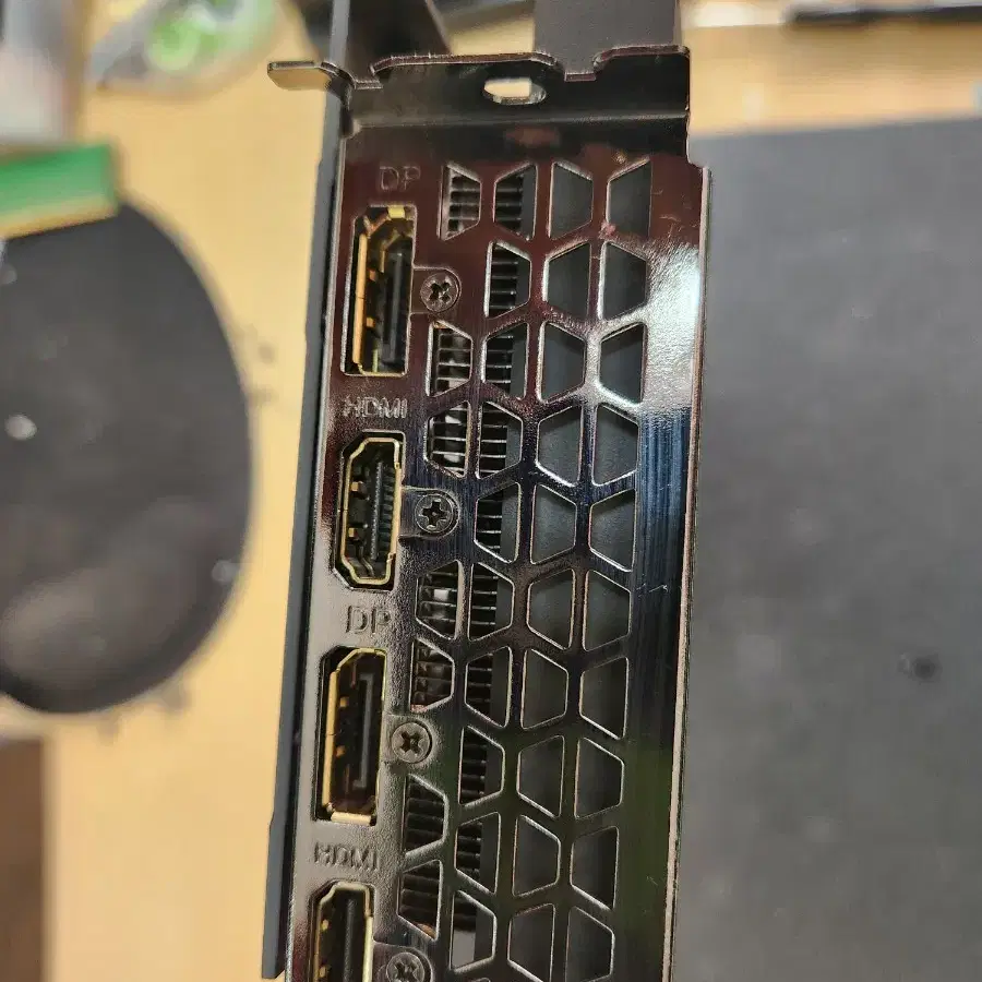 기가바이트 RTX3060ti 2팬