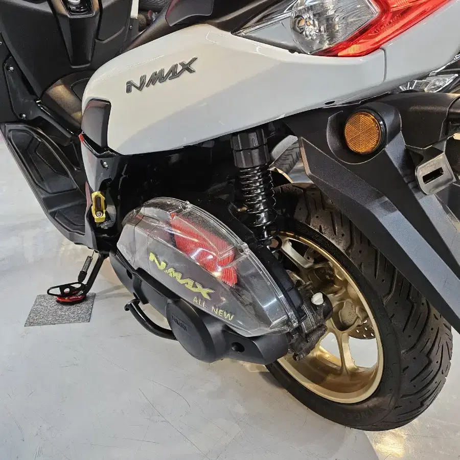 야마하 NMAX125 22년식 판매합니다