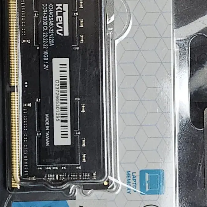 에센코어 KLEVV 노트북 DDR4-3200 CL22 16GB 램