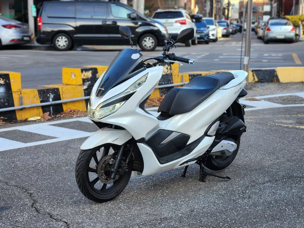 19년식 pcx125 4만키로 백마 컨디션최상!