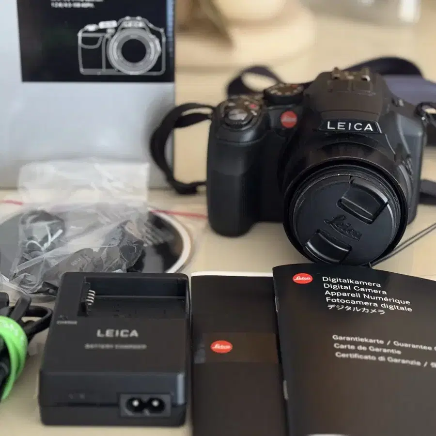 Leica V-Lux 4