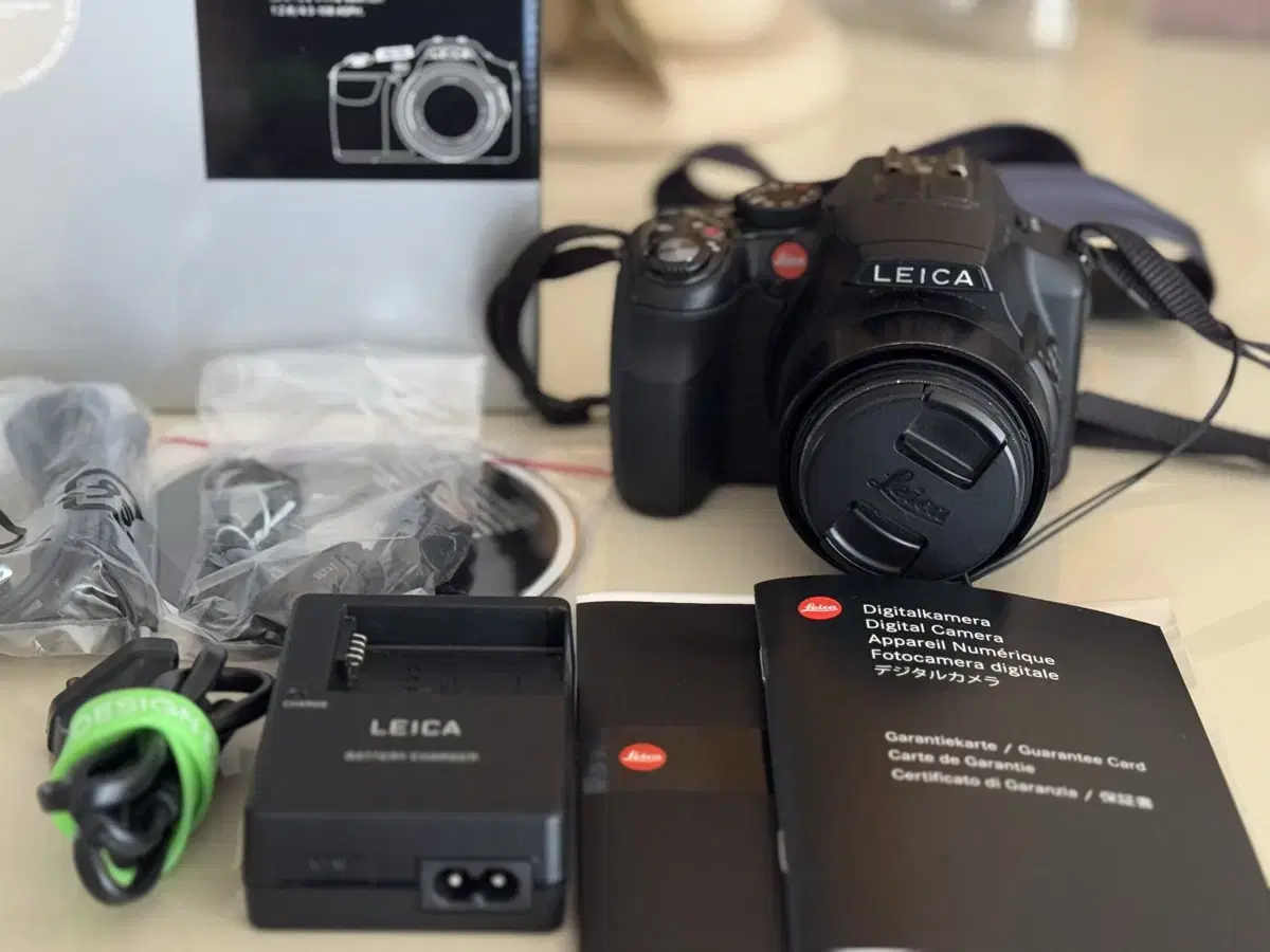 Leica V-Lux 4