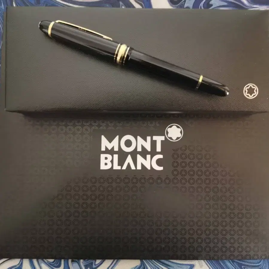 Montblanc 몽블랑 블랙골드 만년필 S