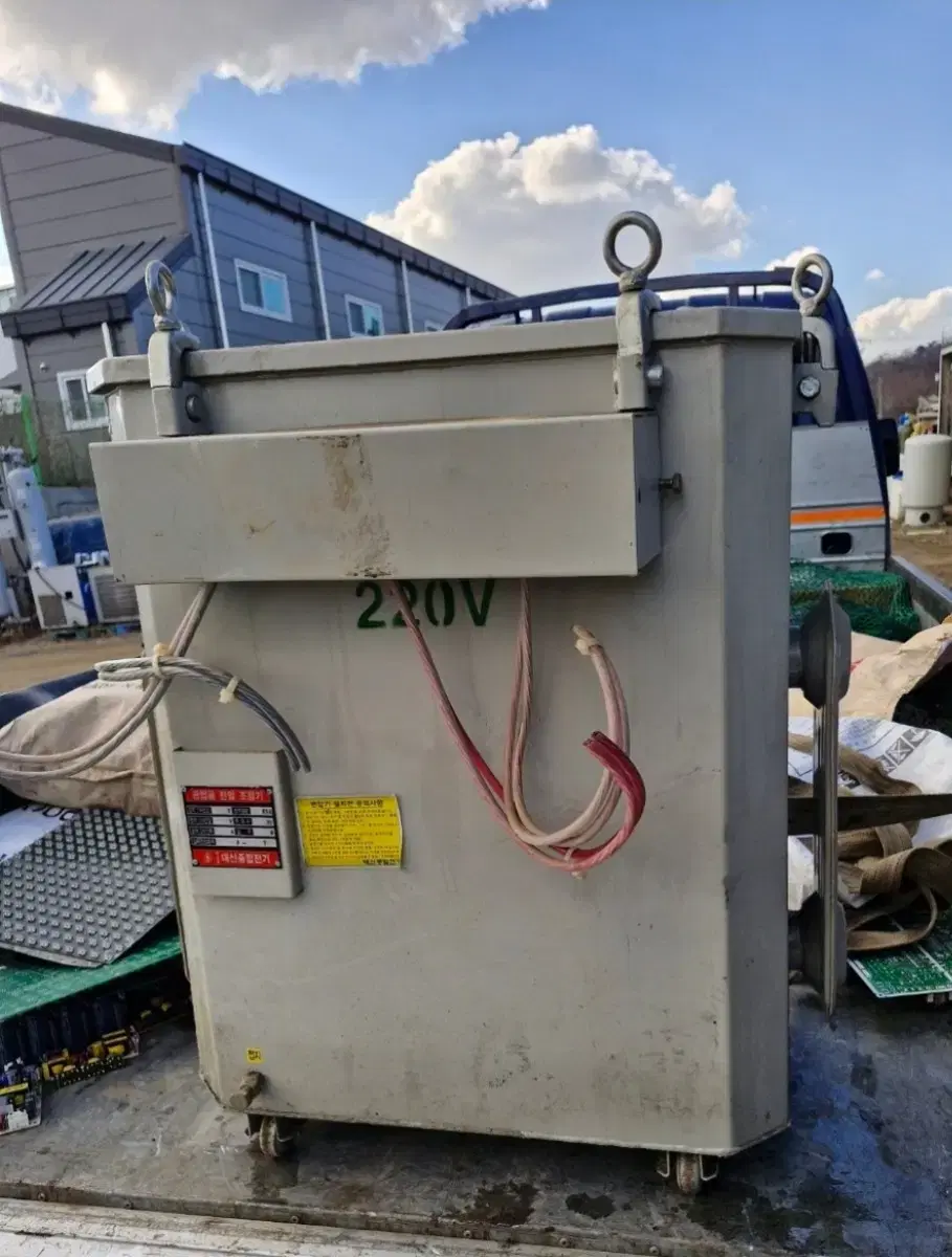 100KVA 변압기공업용 다운트랜스입력380v 출력 3상 220 v