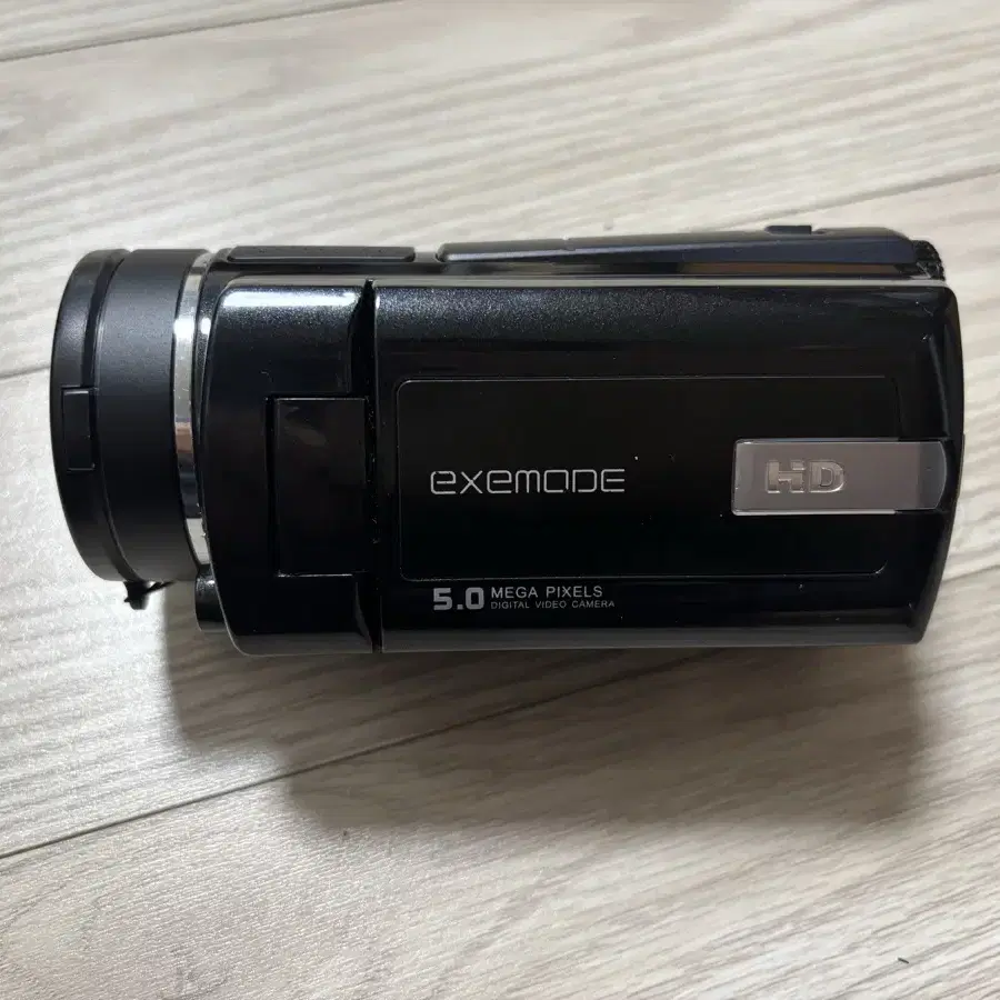 Exemode HD 5.0 메가픽셀 디지털 캠코더