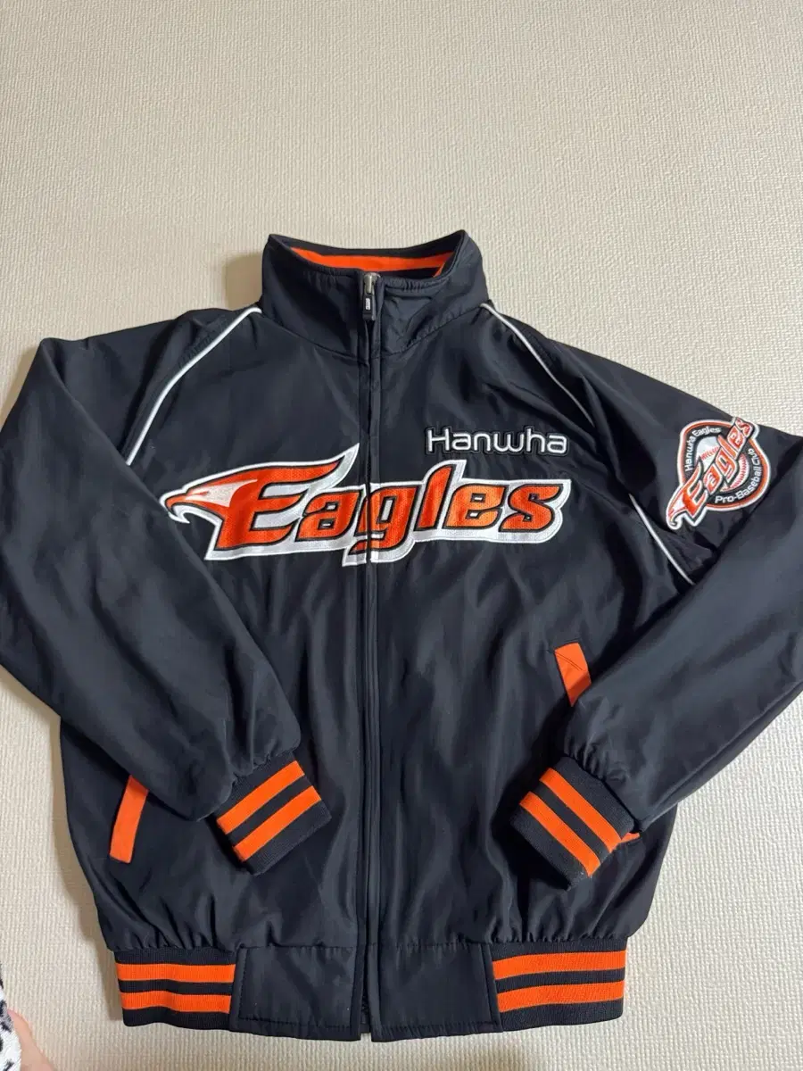 Hanwha Eagles ATC Kids' Jumper No. 11 (2 available)