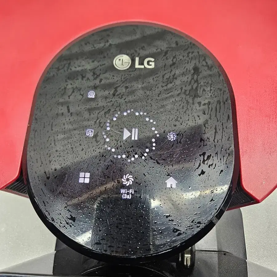 LG 코드제로 로봇청소기 R958RA 입니다