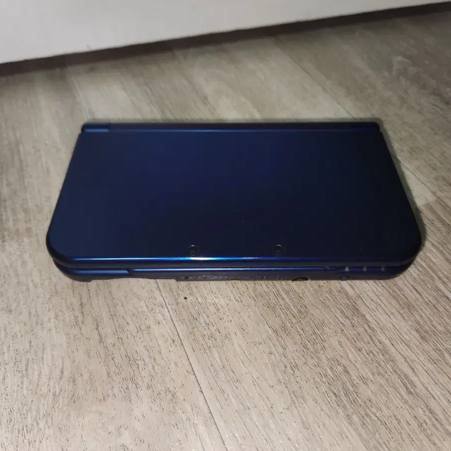 뉴 닌텐도 3DS XL 본체+충전기 (터치펜 O)