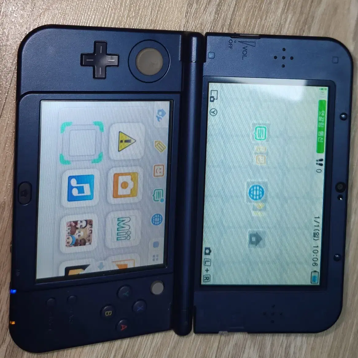 뉴 닌텐도 3DS XL 본체+충전기 (터치펜 O)