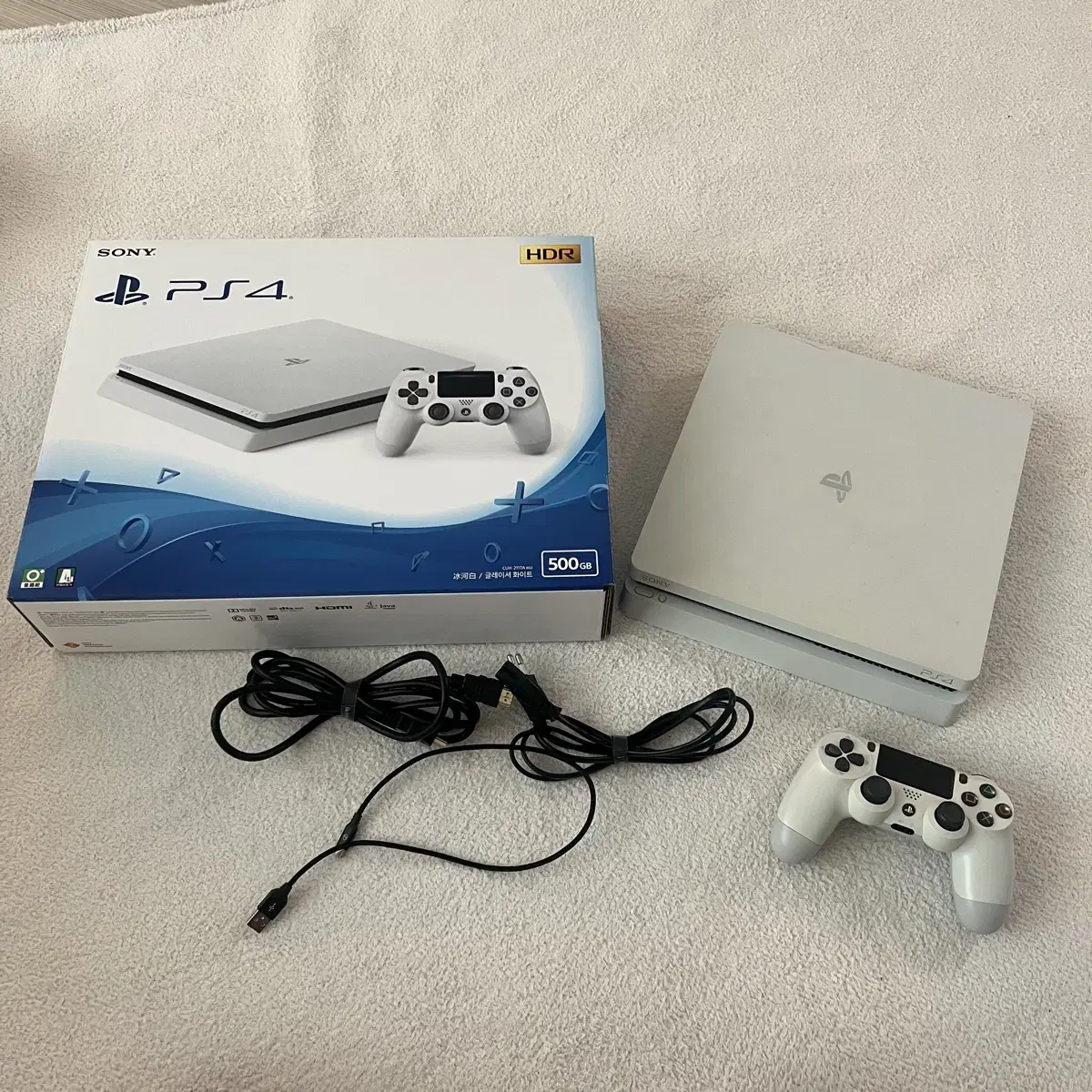 ps4 슬림 화이트 500g 팝니다