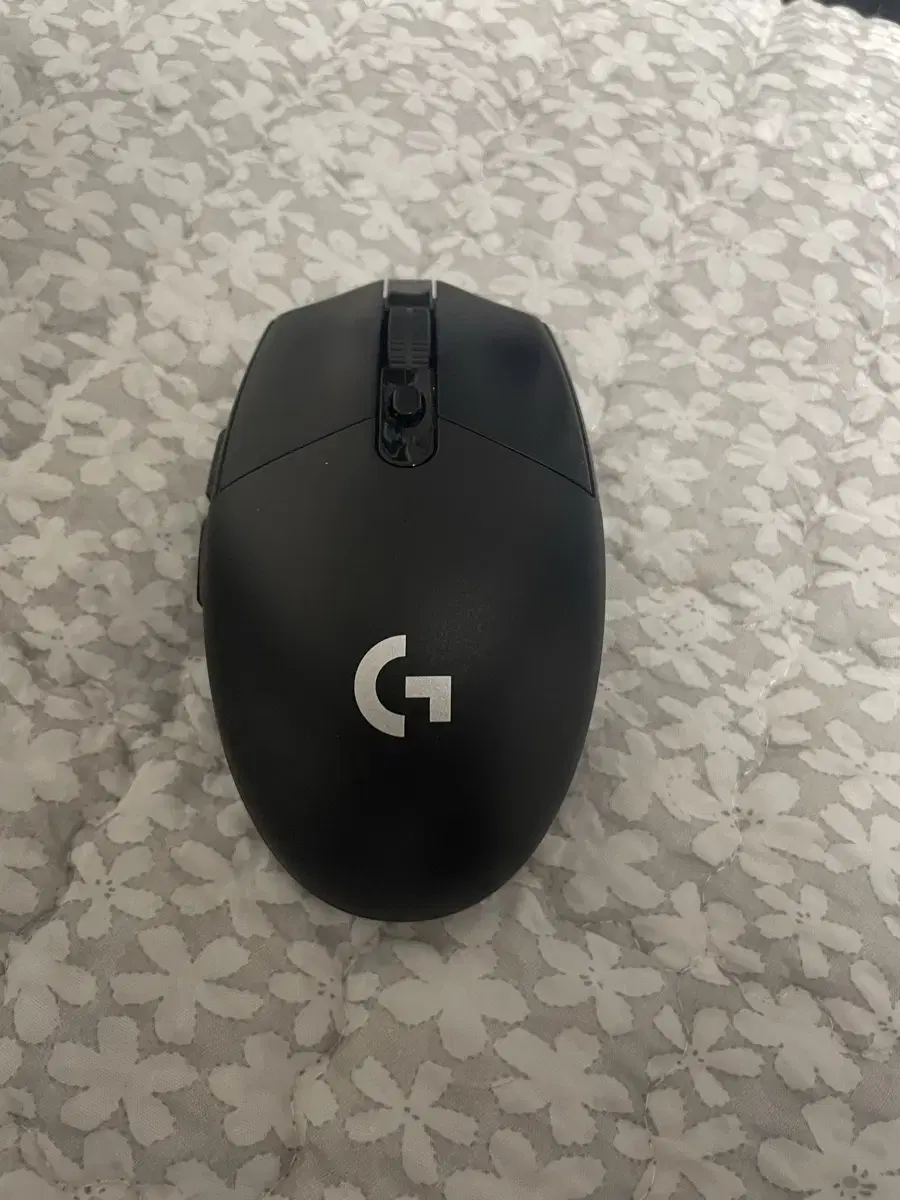 로지텍 g304 마우스 판매합니다 (풀박스)