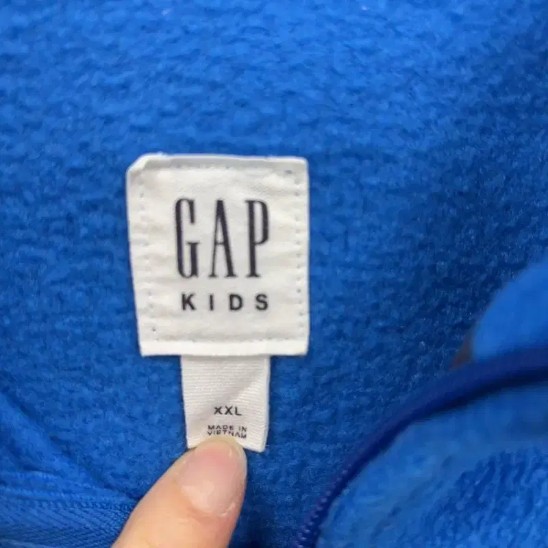 갭 GAP 키즈 반집업 후리스 XXL(160) B00593