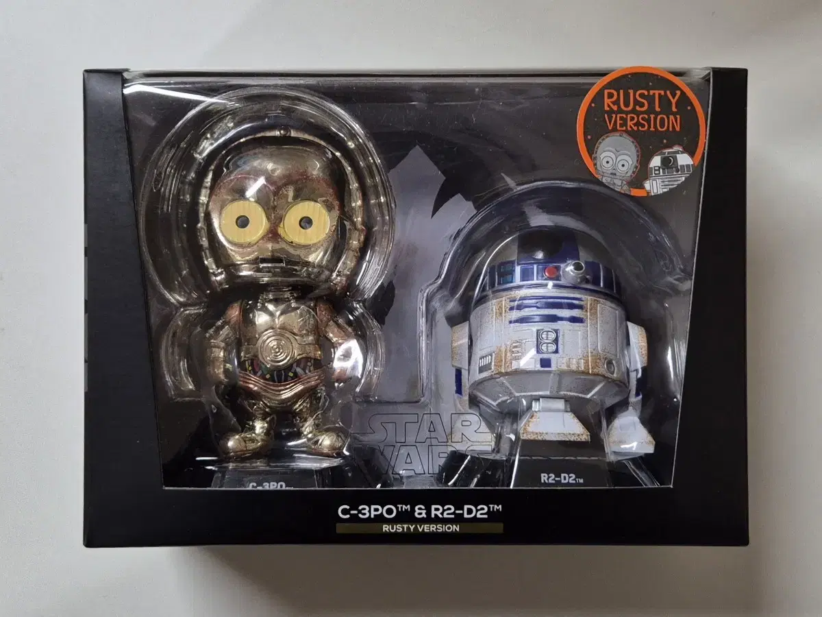 핫토이 코스베이비 스타워즈 C-3PO & R2-D2 러스티 버전