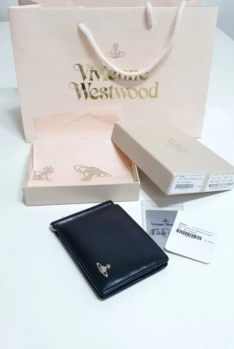 I sell authentic Vivienne Westwood money clips and kard wallets.