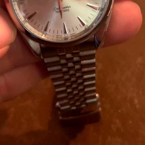 오메가 아쿠아테라 쿼츠 39mm