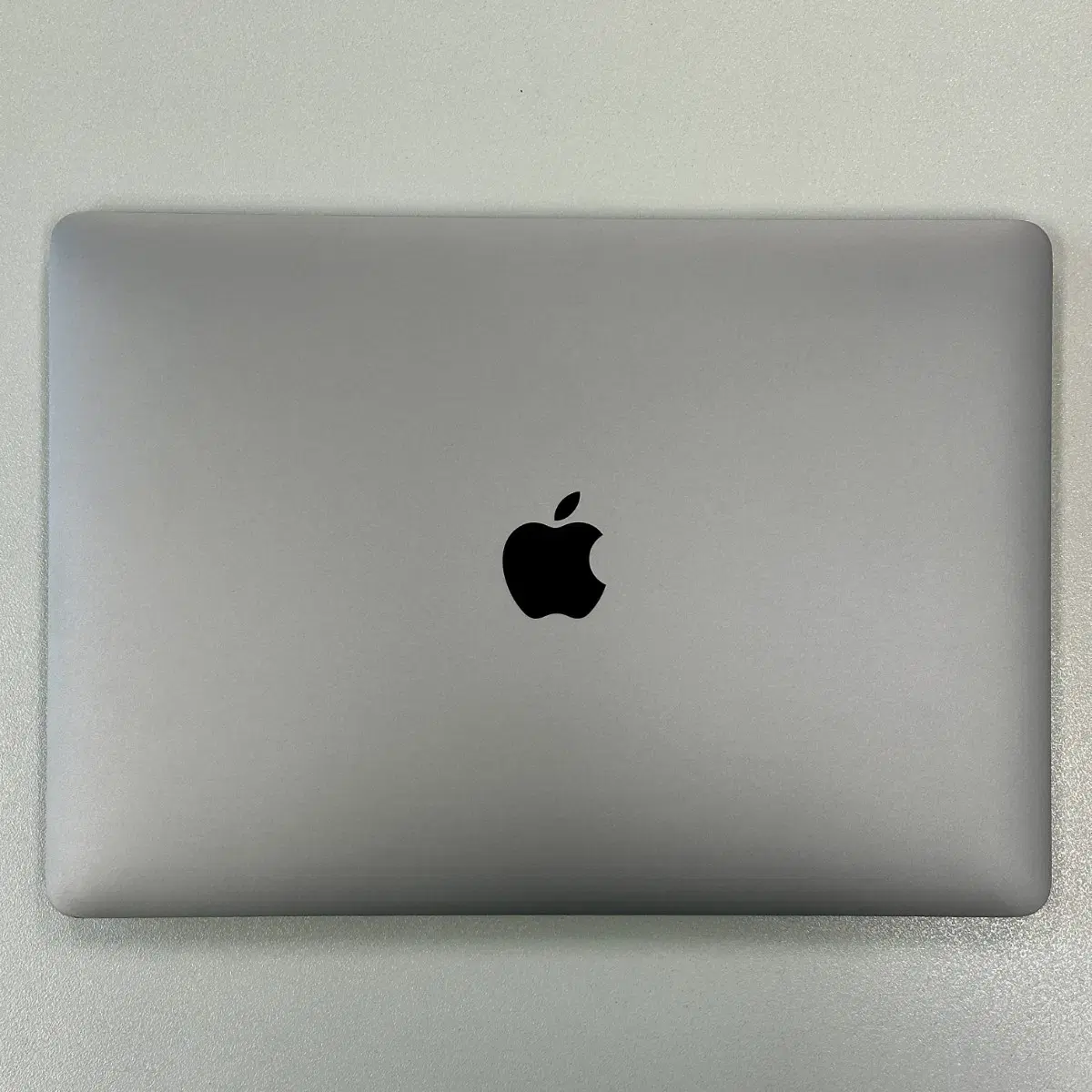 MacBook Pro 13 M2 16GB 512GB (high-end RAM upgrade)