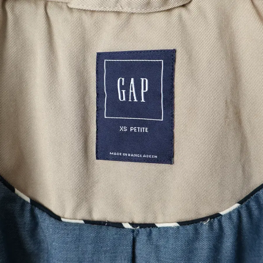 44/GAP 트렌치코트