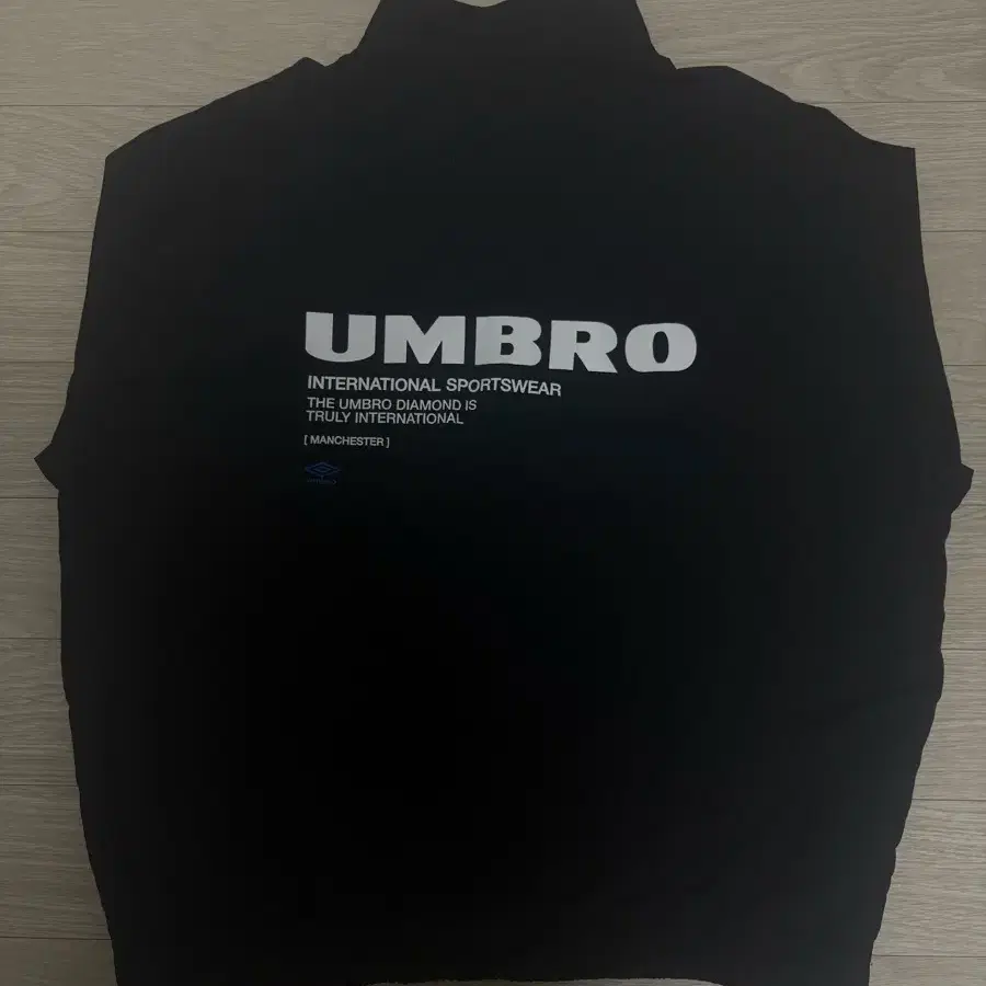 엄브로[umbro]클래식 아노락