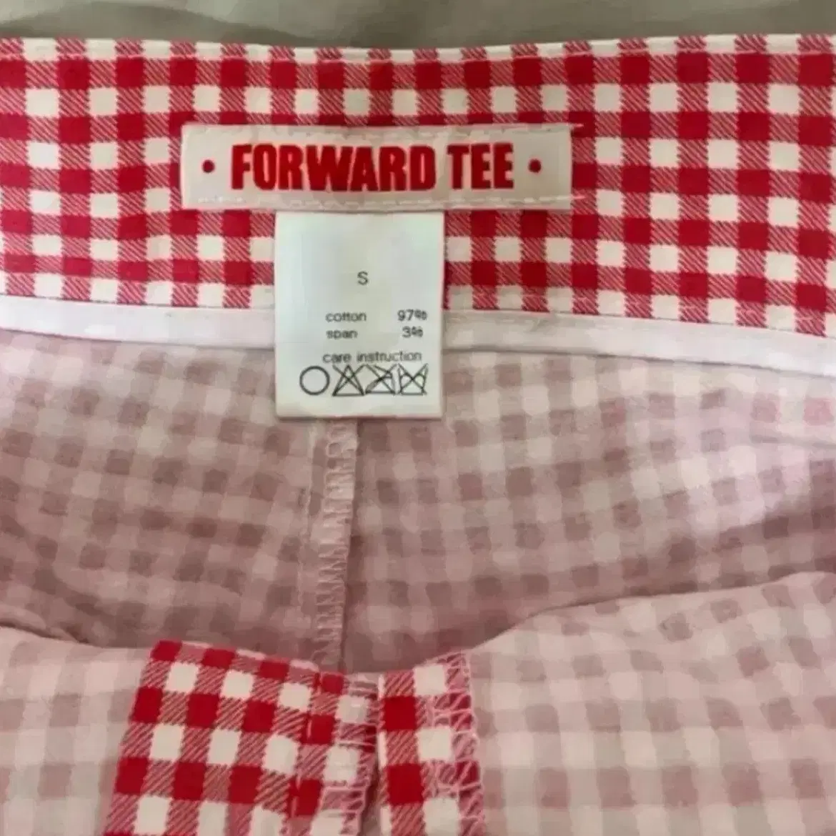 Forward tee 레드 체크스커트 속바지 있음 s