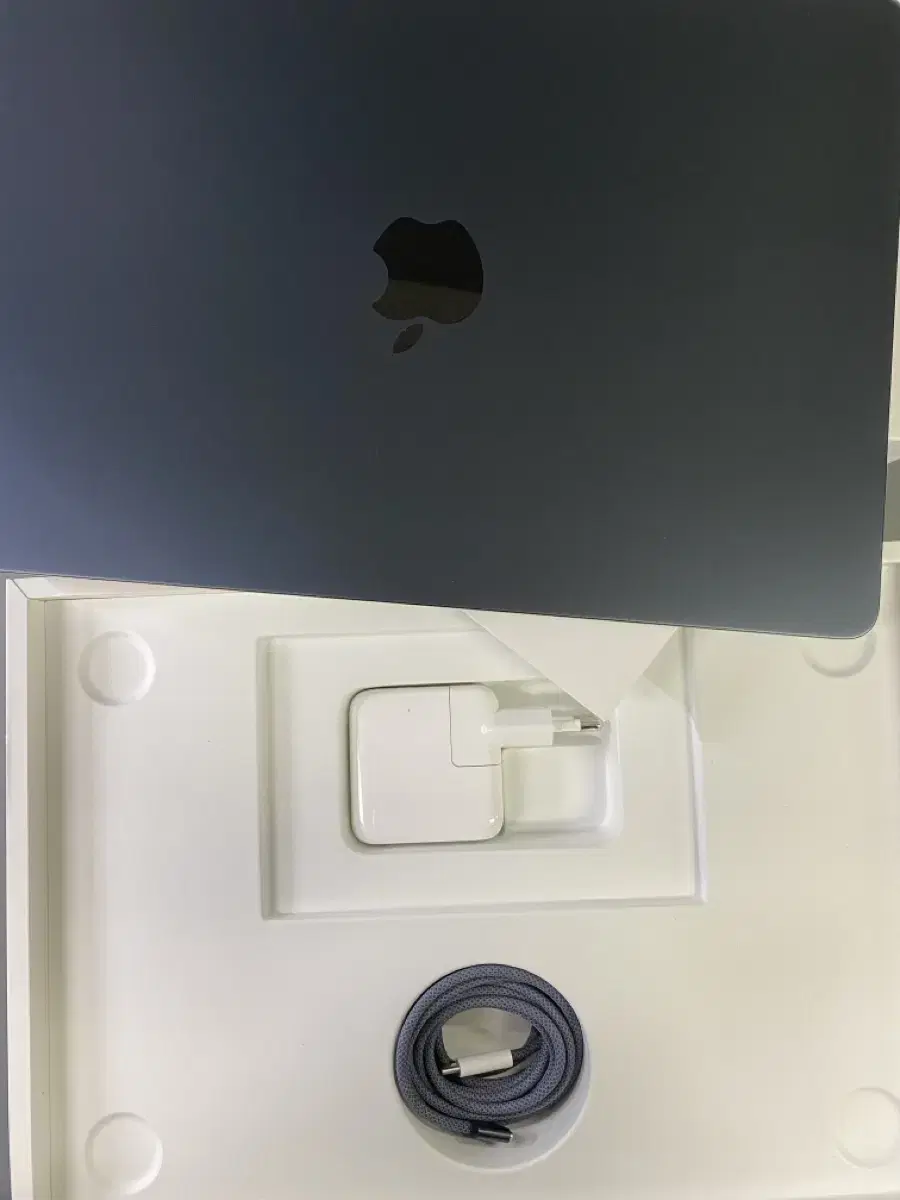 맥북에어MacBook air 13인치 m3 16gb 512g풀박판매