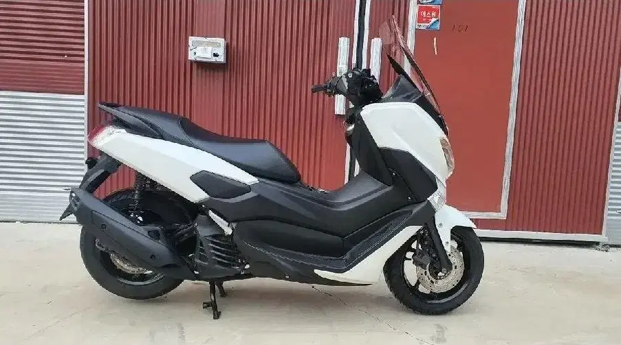 Nmax125 2020년식 컨디션 좋은바이크 판매합니다!