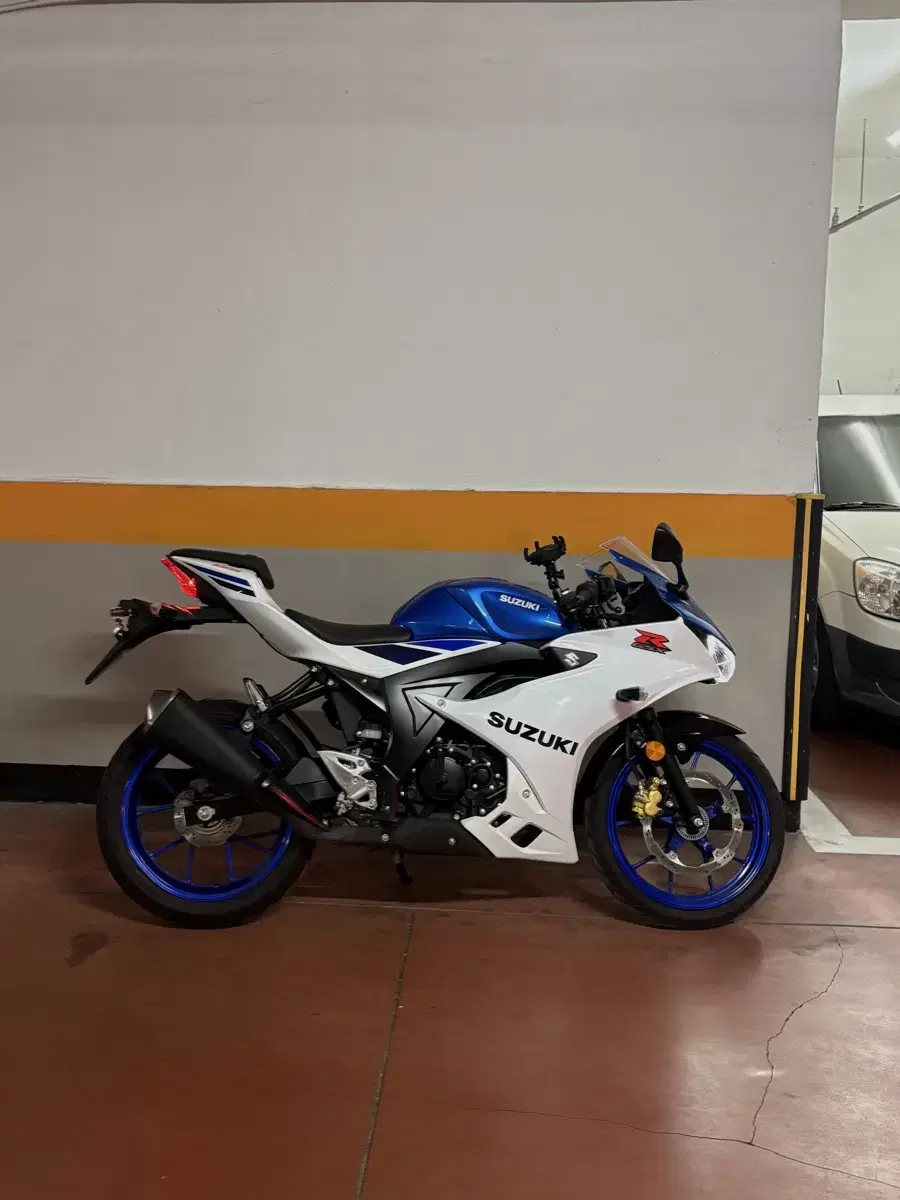 스즈키 GSX-R125 24년식 2,713Km