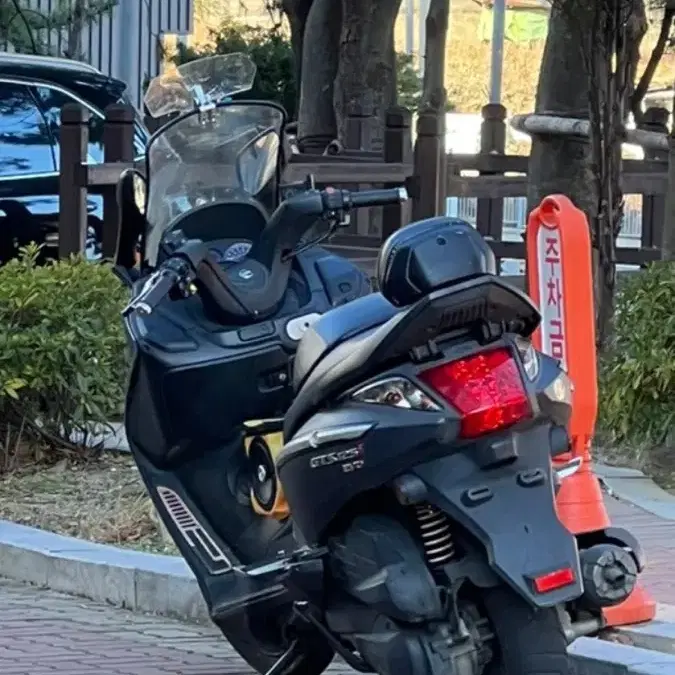 GTs 125cc 보이져 오토바이