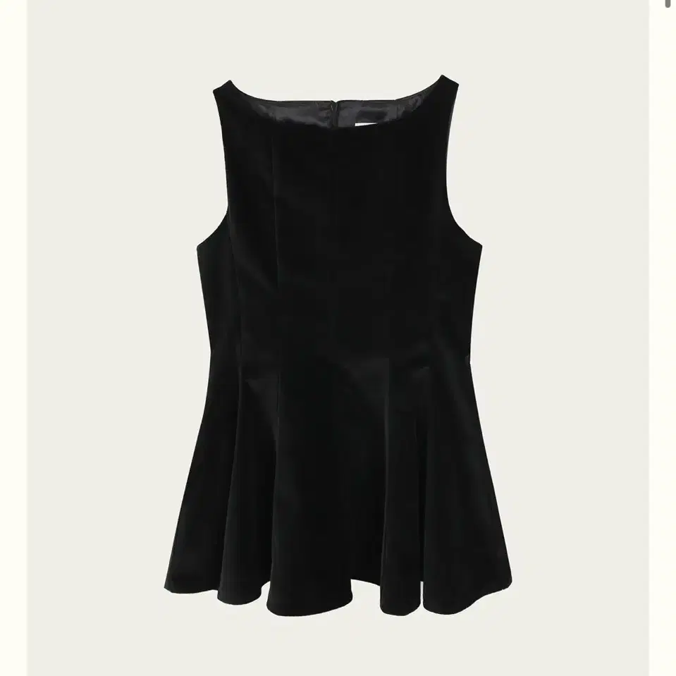 리본빛 Velvet Flare Mini Dress