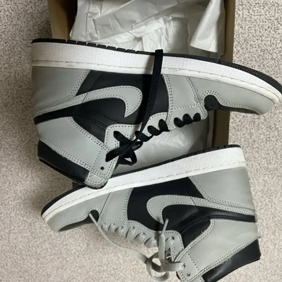 Jordan 1 Retro High OG Shadow 2.0