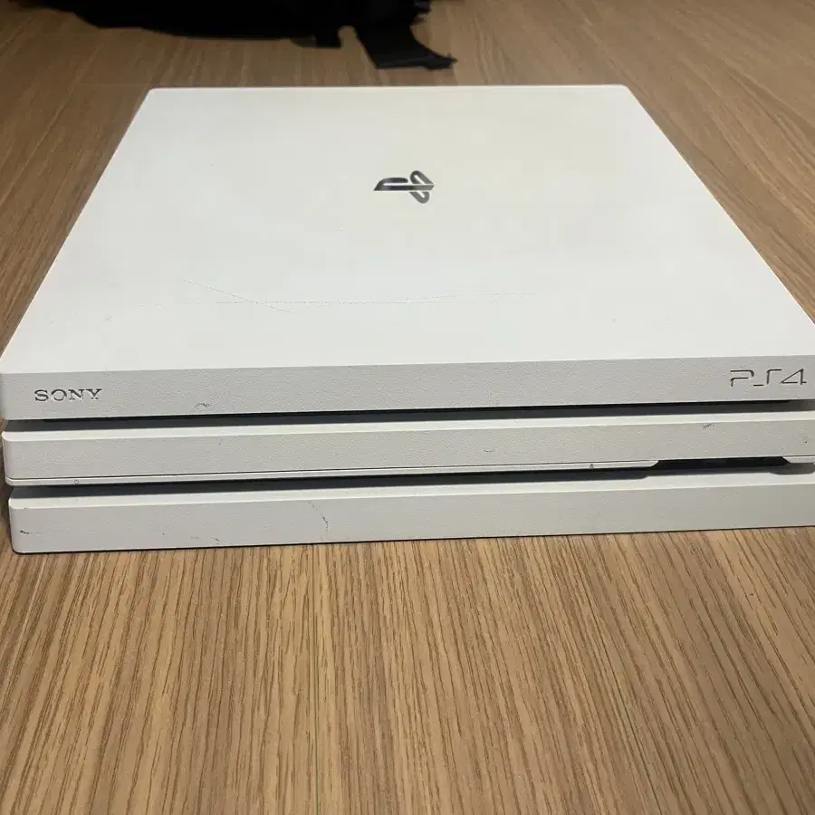 PS4 PRO 1TB