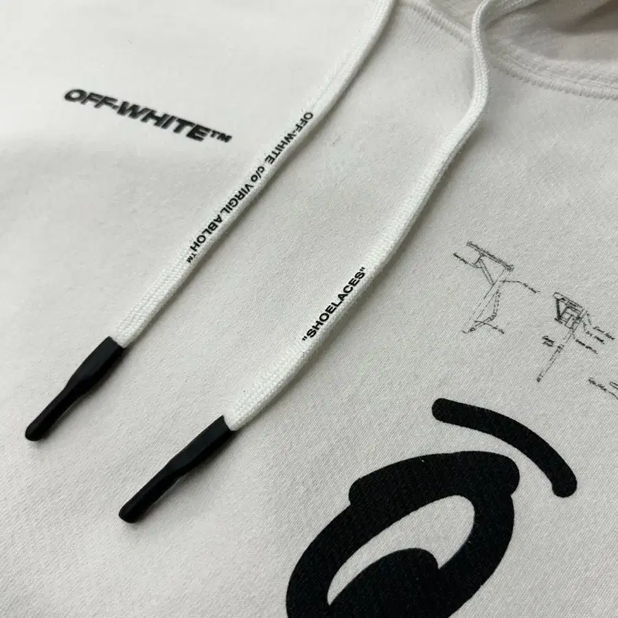 Off-White 19FW 오프화이트 스플릿 애로우로고 오버핏 후드티